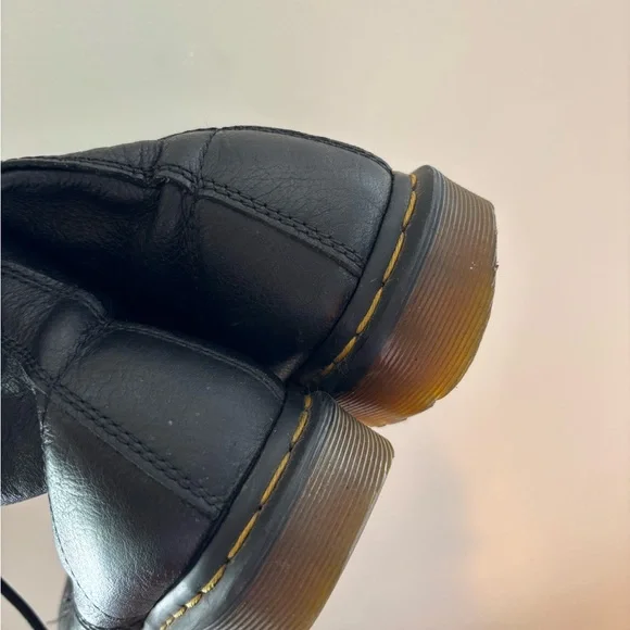 Dr. Martens Black Leather Boots size 7 - Picture 5 of 8